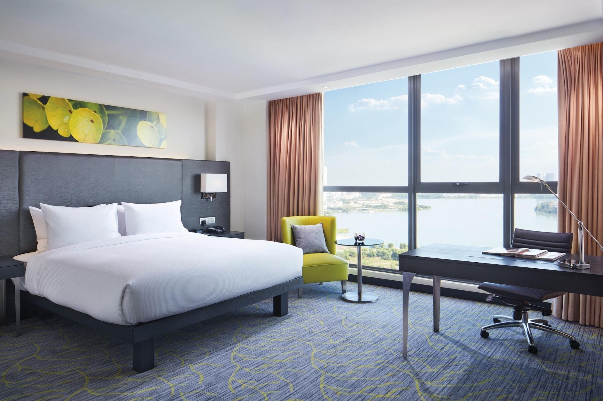 Hilton Garden Inn Puchong Zewnętrze zdjęcie