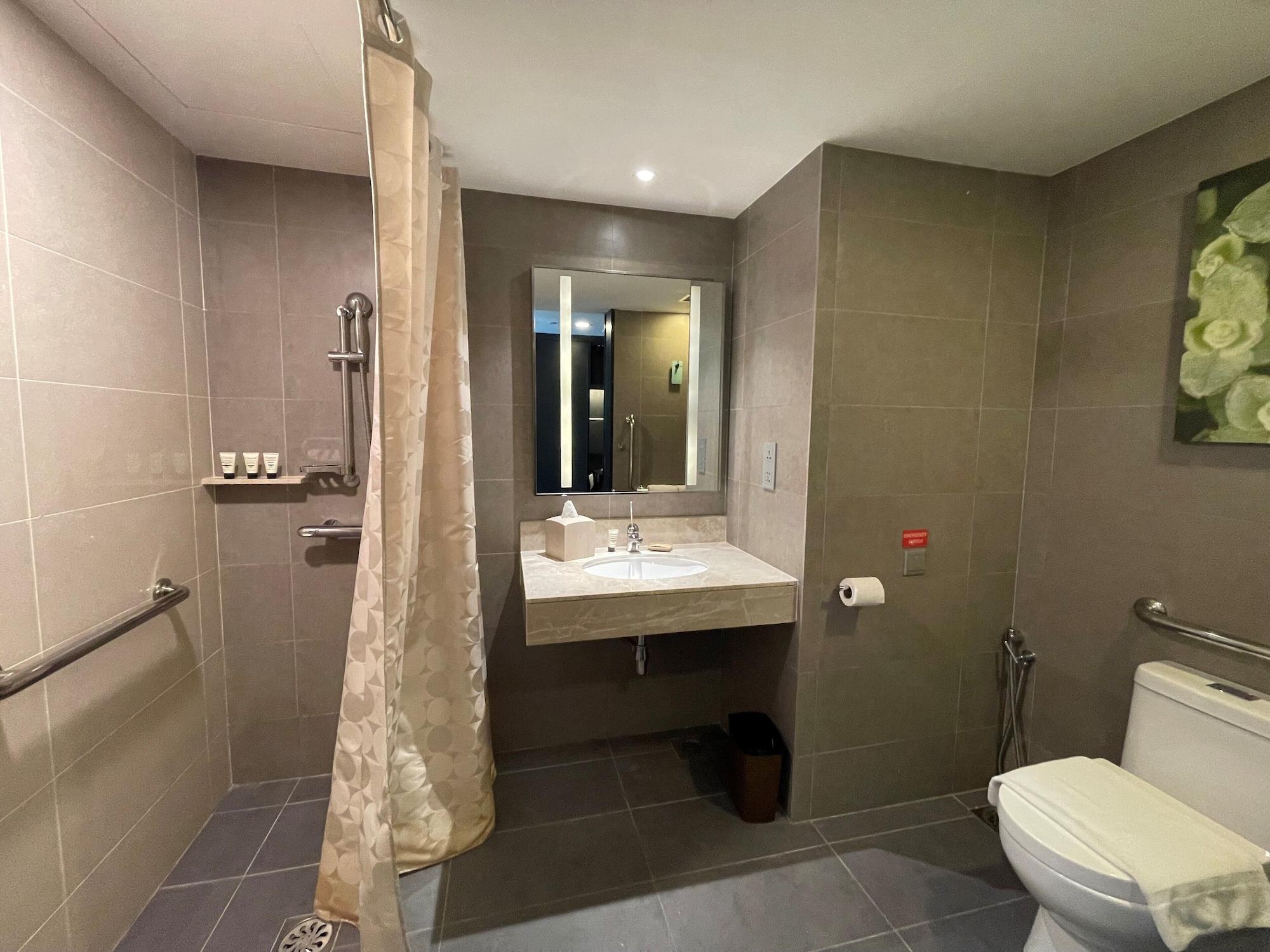 Hilton Garden Inn Puchong Zewnętrze zdjęcie