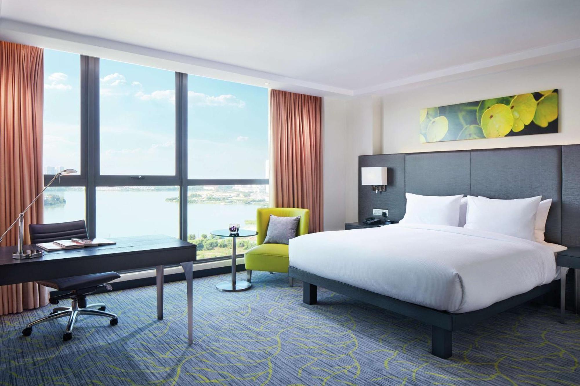 Hilton Garden Inn Puchong Zewnętrze zdjęcie